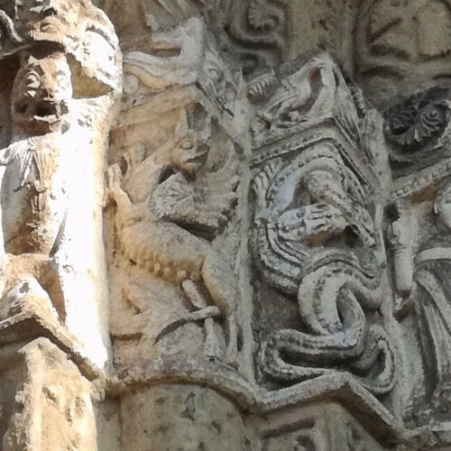 The dragon in the Medieval symbology