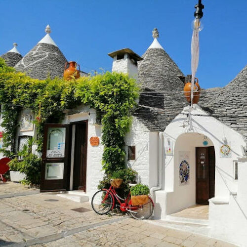 The trulli of Alberobello and the mysterious pictograms