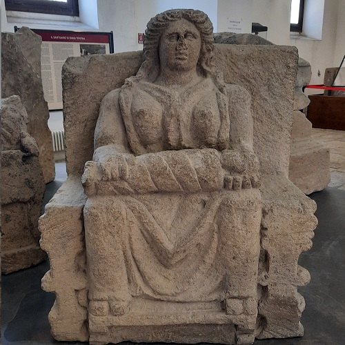 The Mother goddesses of Capua