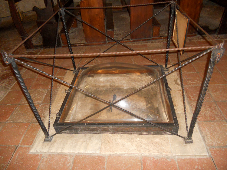 La spada nella roccia di San Galgano