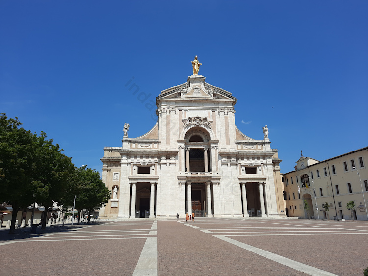 La basilica di Santa Maria degli Angeli ad Assisi