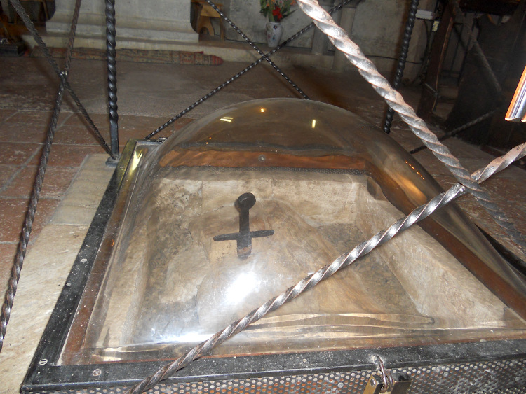 La spada nella roccia di San Galgano