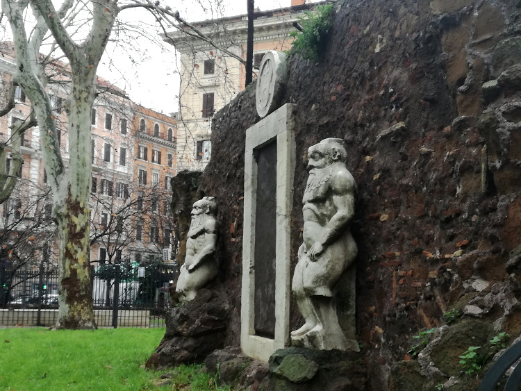 La Porta Alchemica