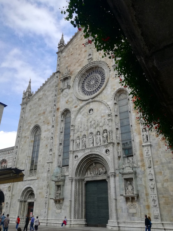 Maestri Comacini