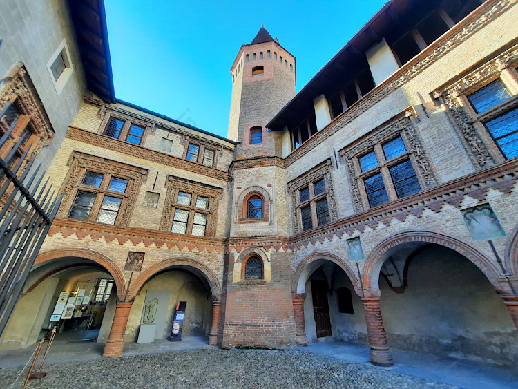 Il Palazzo del Priore ad Aosta