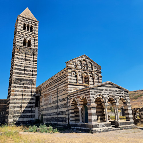 La basilica di Saccargia e la pittura romanica in Sardegna