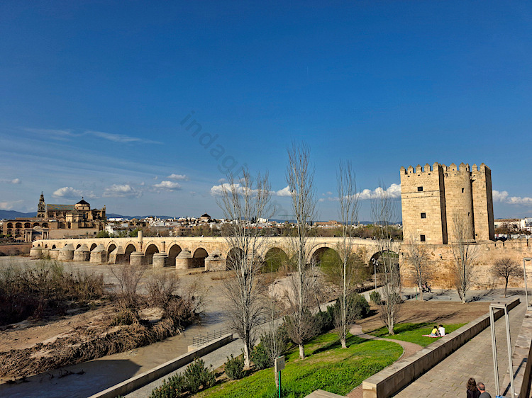 Una veduta di Cordova, Ponte Romano