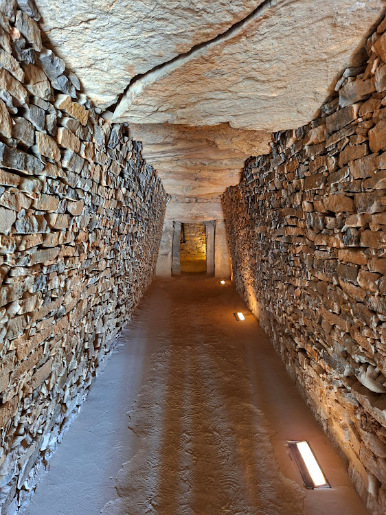 Corridoio del tholos di El Romeral