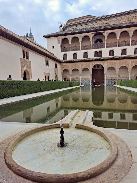 Patio de los Arrayanes nei Palazzi Nasridi